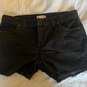Carve design corduroy shorts
